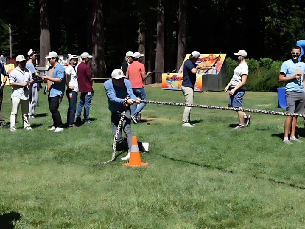 How to Organize a Successful Team Building Event in 11 Simple Steps (1)