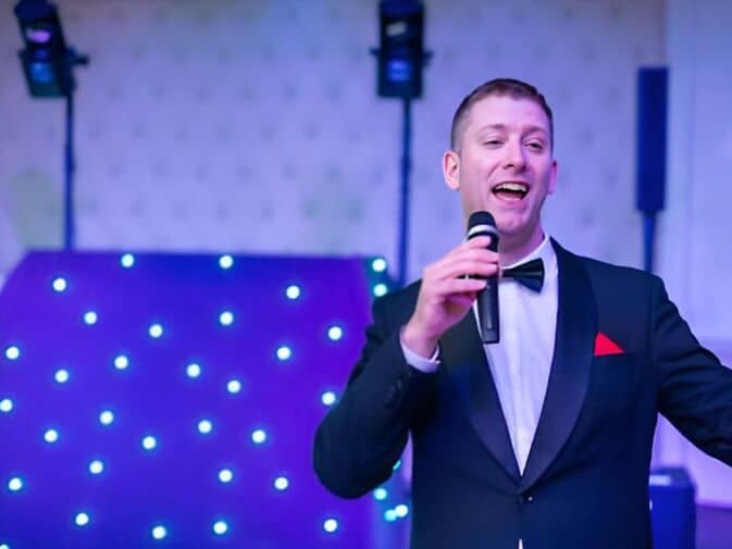 Opera or jazz singer